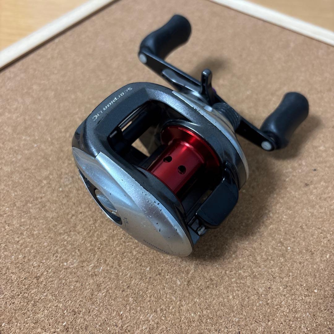 シマノ　スコーピオンDC 右ハンドル