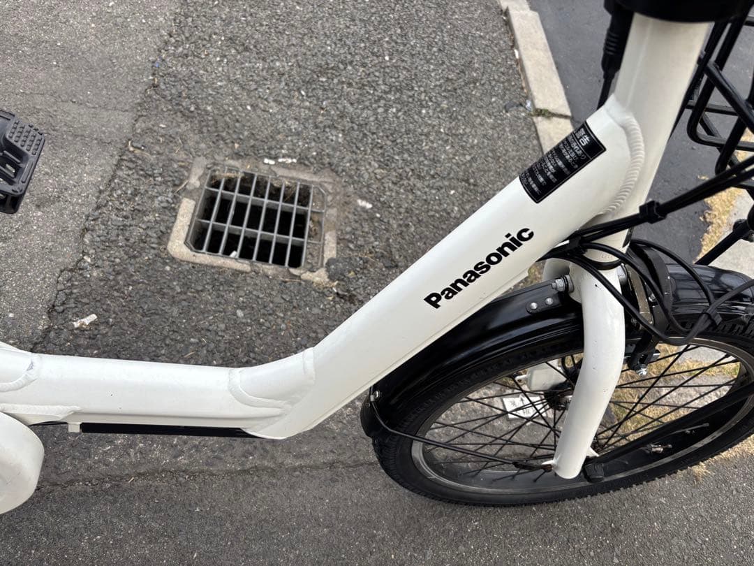 067 中古20㌅ Panasonic電動アシスト自転車　8Ah 大阪
