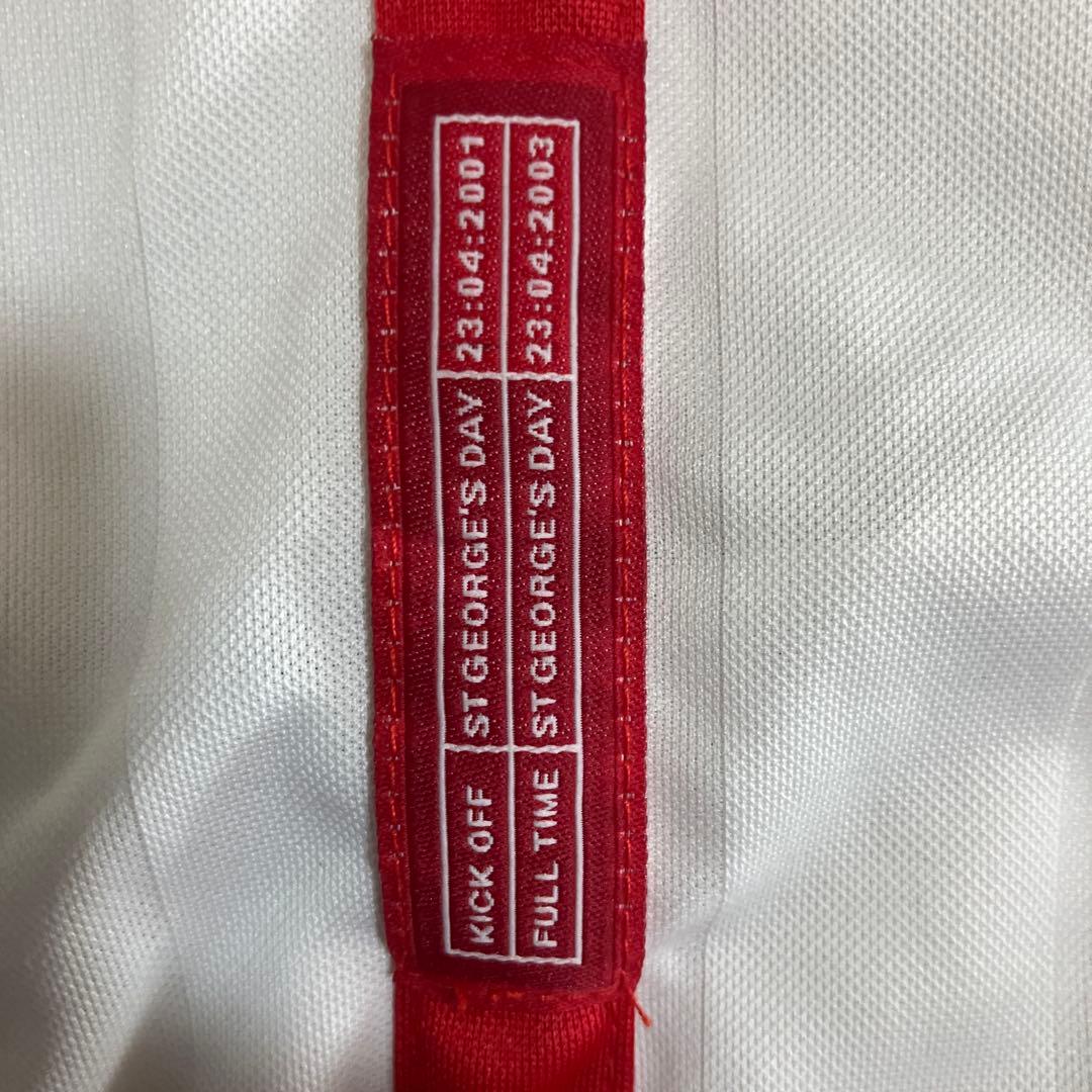 Umbro イングランド代表　2002W杯　サッカーレプリカ