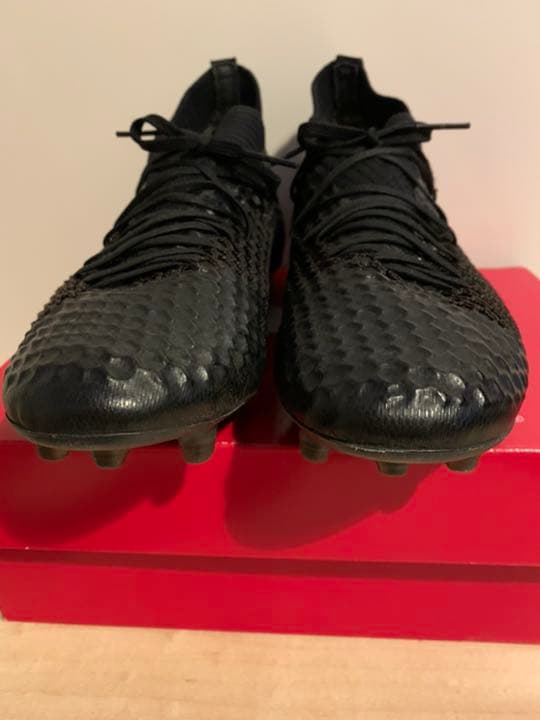 [海外限定］PUMA FUTURE 18.1