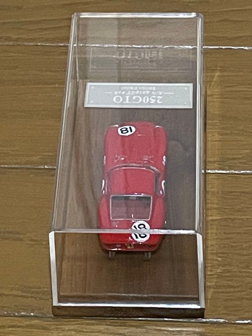 Ferrari 250 GTO ミニカー 赤 18