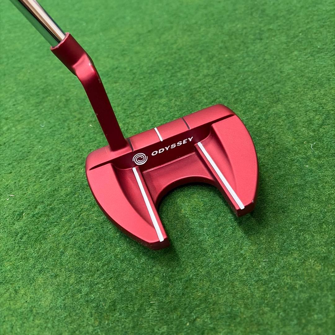 ODYSSEY oworks V-LINE FANG CH パター レッド