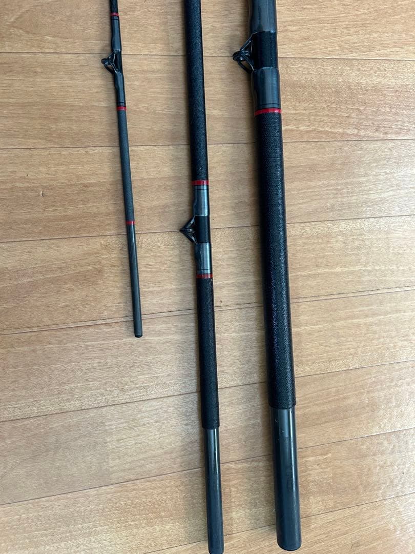 Daiwa クエ竿　磯竿　小笠原11 80号