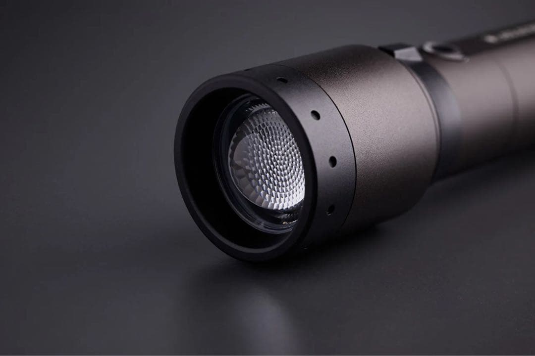 LEDLENSER P7R signature レッドレンザー　シグネチャー