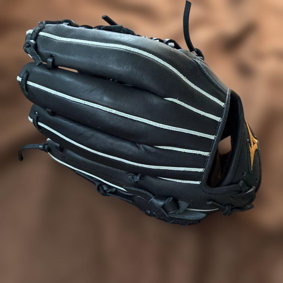 Mizuno ブラック 野球グローブ