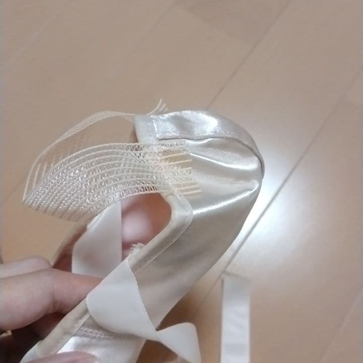 新品　未使用　トゥシューズ　チャコット　22.5㎝　¥8,580(税込)