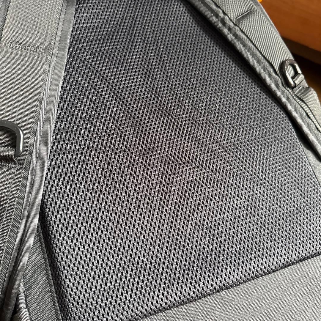 ILE バックパックDEFAULT XL ロゴ無し
