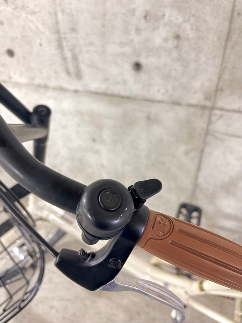 ベガス ミニベロ 自転車 本体 前カゴ付き 鍵なし