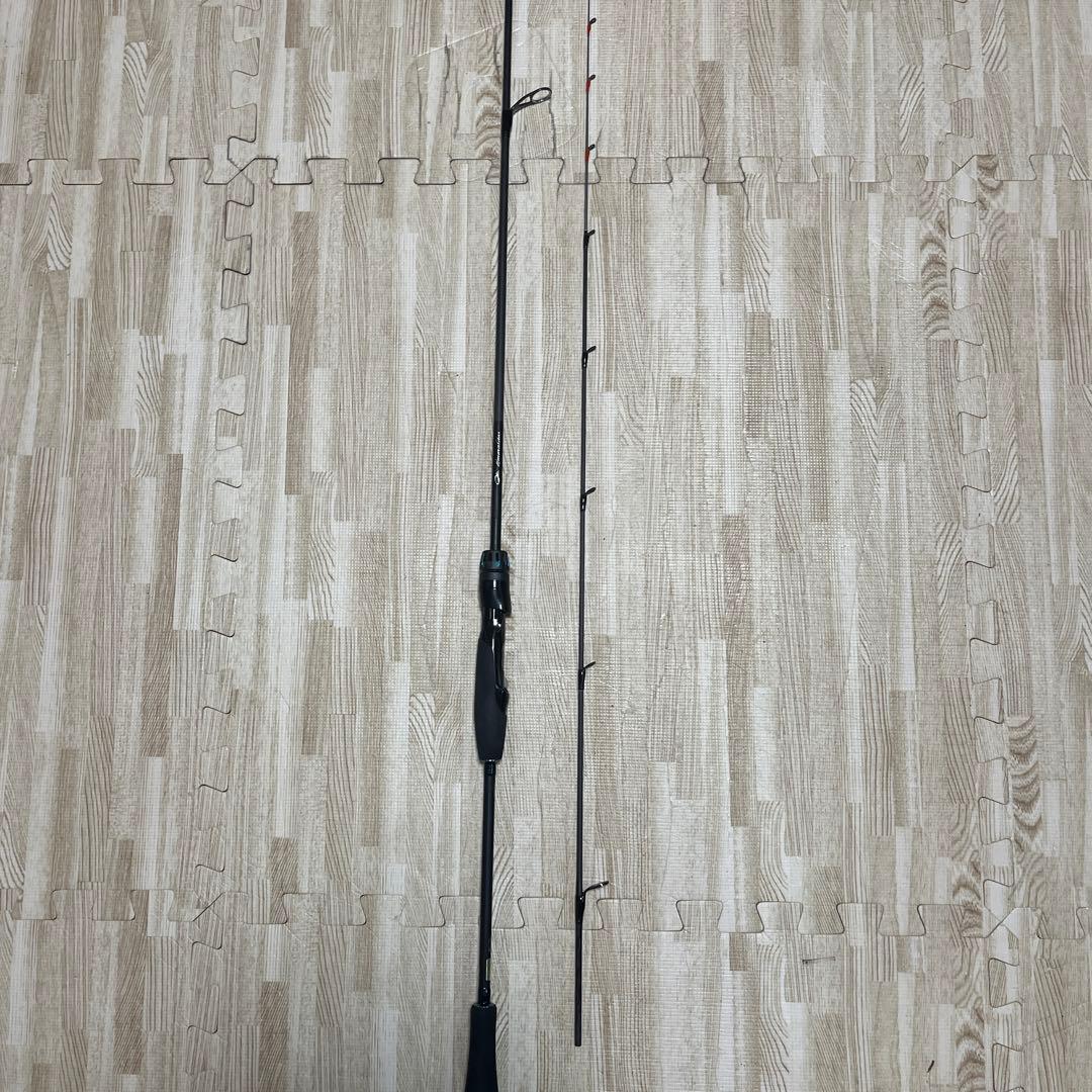 24 エメラルダス　ボート　エア　511ML-S ダイワ