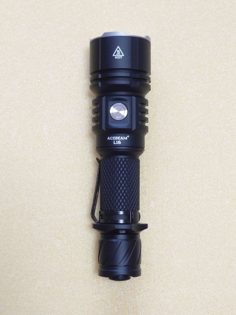 《美品》 ACEBEAM L16 フラッシュライト