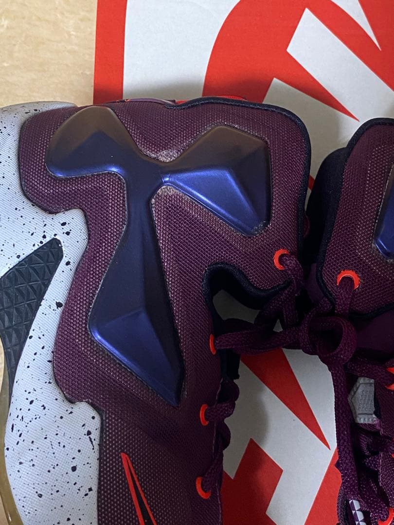 【NIKE】ナイキ LEBRON 13 レブロン GS （US6Y、CM24)