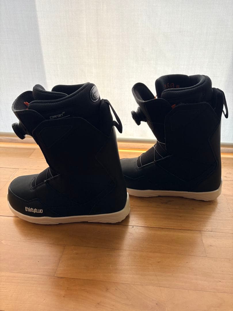 thirtytwo サーティーツー SHIFTY BOA 26cm スノボブーツ