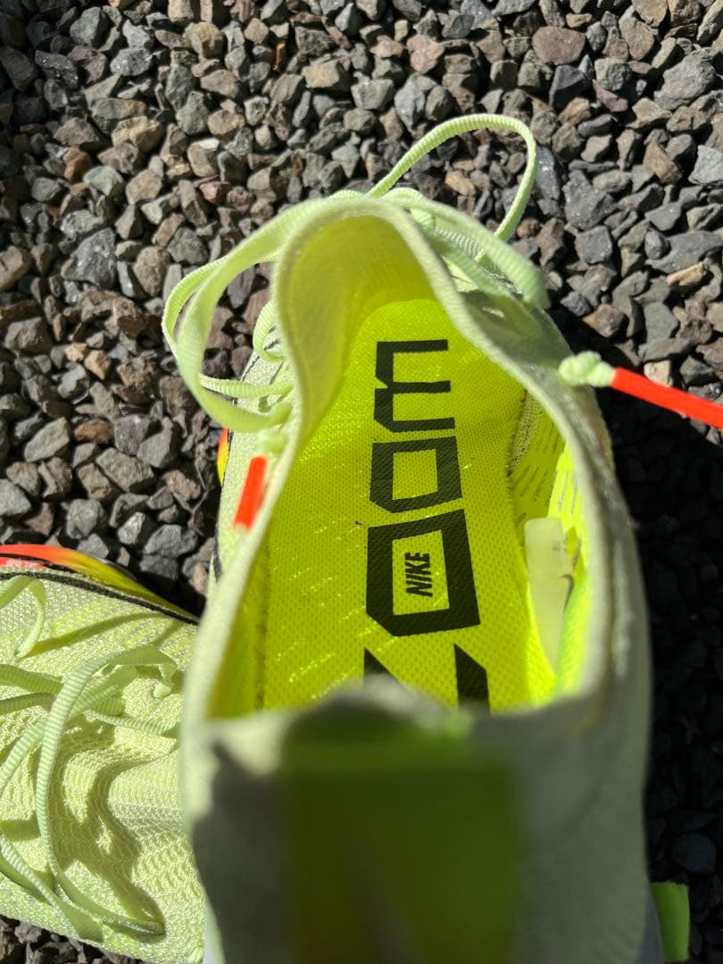スパイク・シューズ NIKE AIR ZOOM TEMPO NEXT% 27.5cm