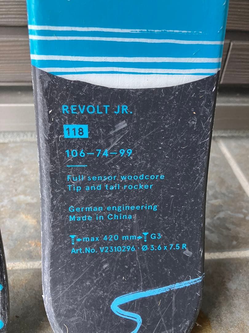 Völkl revolt jr 118cm マーカービンディング付き