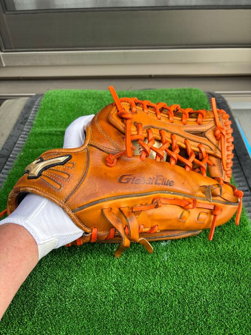 Mizuno グローバルエリート軟式外野手用野球グローブ オレンジ　(大人用)