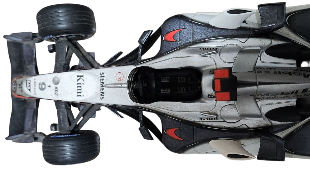1/18 McLaren MP4-20 Kimi Räikkönen