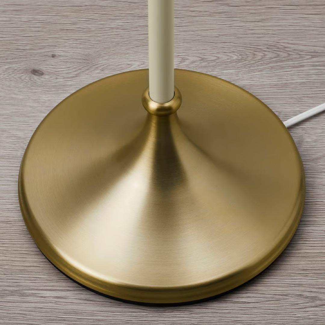 【新品未開封】　IKEA イケア　フリィホイド　フロアランプ　真ちゅう