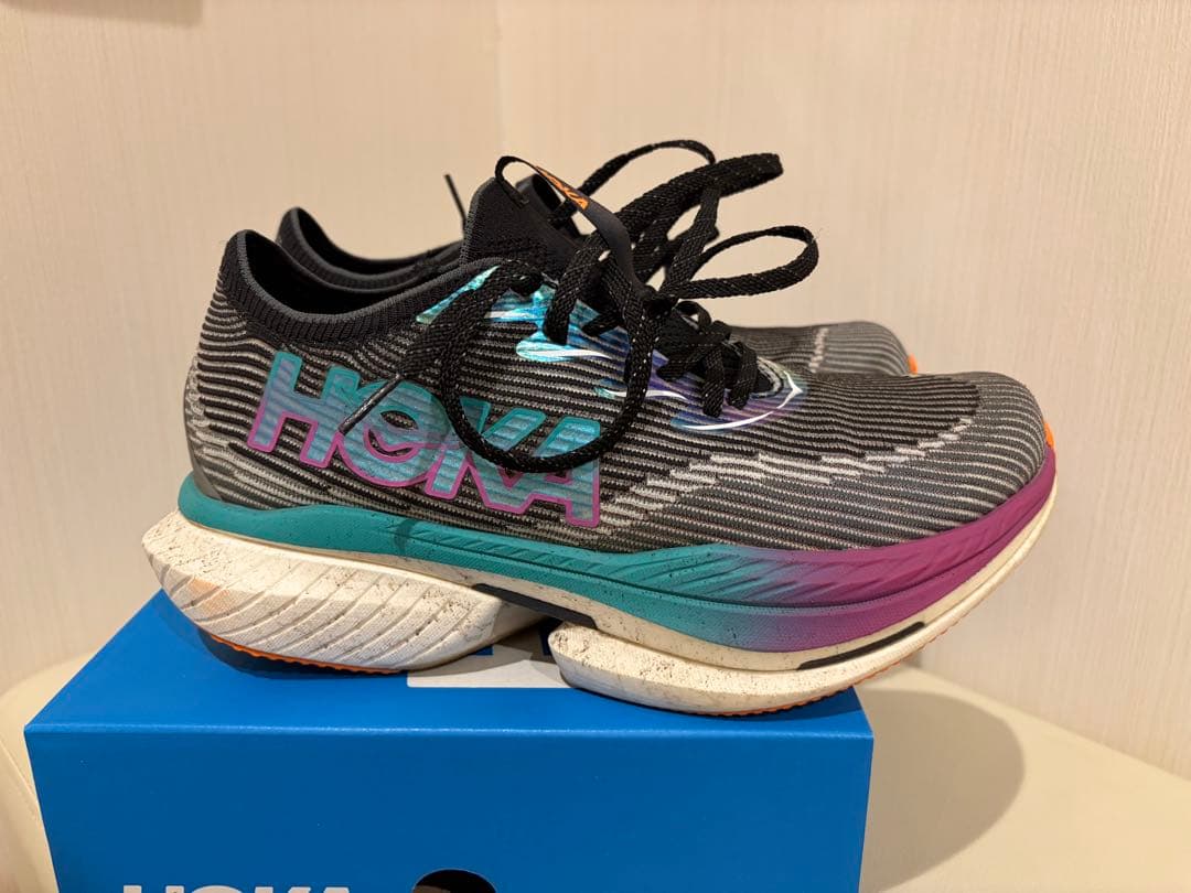 HOKA/ホカオネオネ　シエロX1 ランニングシューズ
