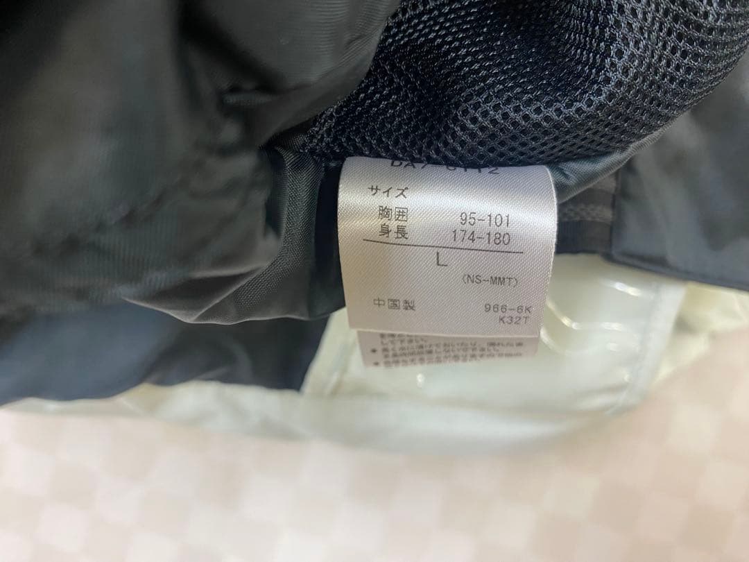 e1242☆DESCENTE スノーウエア上下セット L/M カモフラージュ