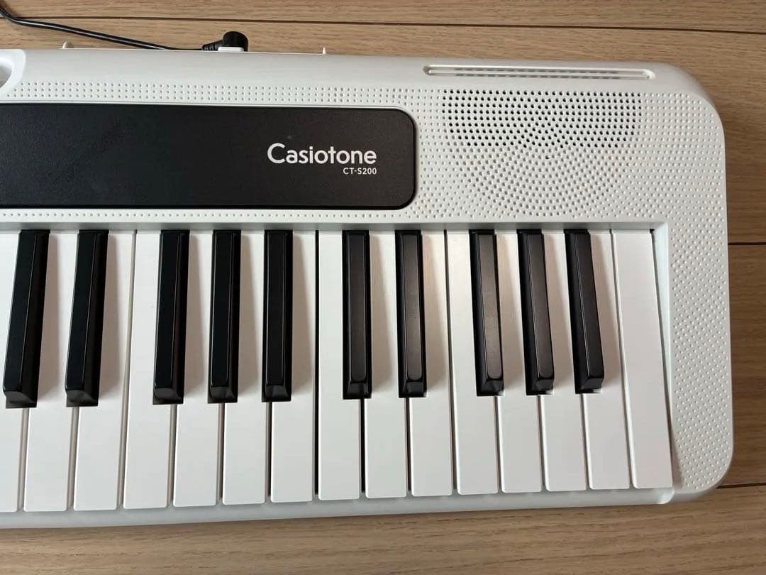 20年製 CASIO CT-S200 電子キーボード 61鍵盤