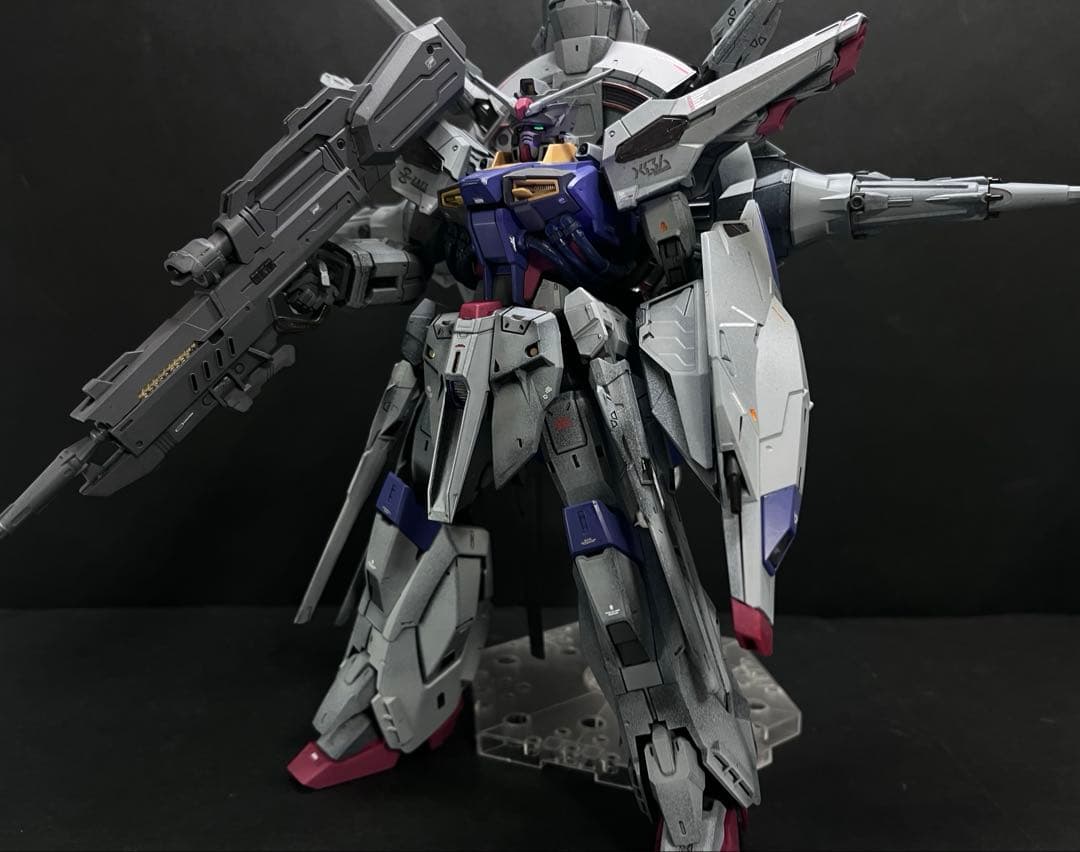 ガンプラ全塗装完成品　MG プロヴィデンスガンダム