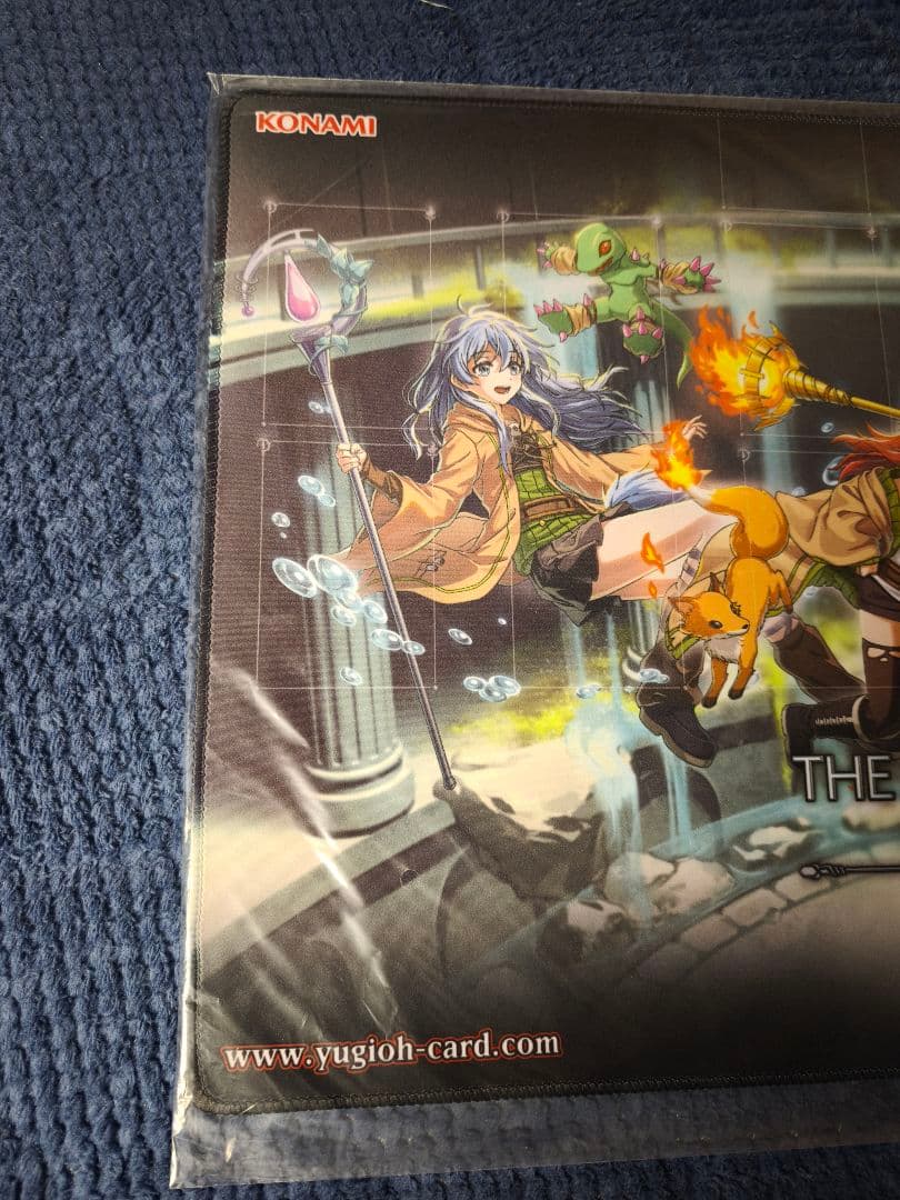 遊戯王　精霊術の使い手　霊使い　EU版公式プレイマット　新品未開封