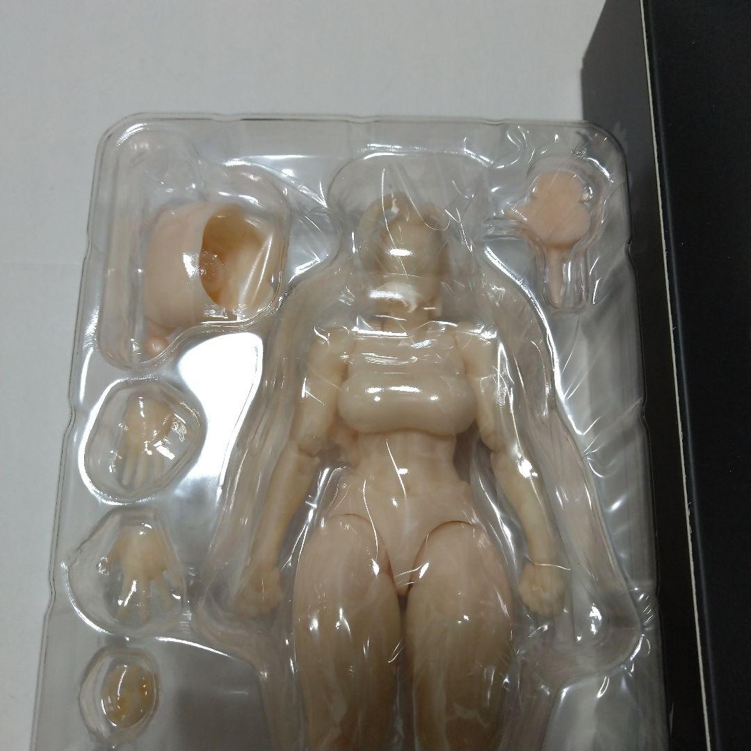 WHALE WORKS 1/12 白肌　ボディ　RIN 凛　眼球可動式ヘッド