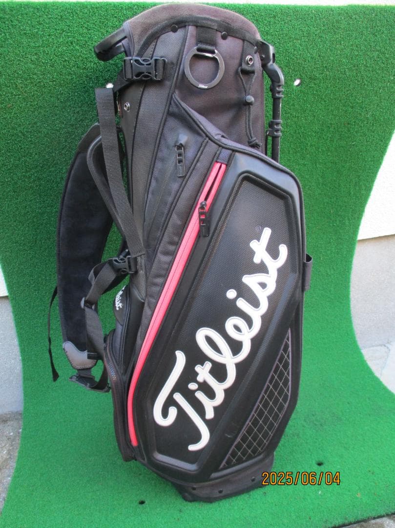 Titleist スタンド式ゴルフバッグ ブラック リュック式