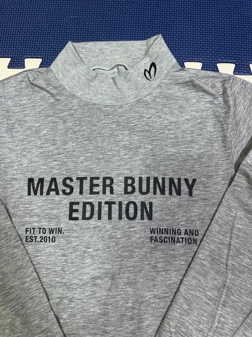 未使用品　MASTER BUNNY EDITION 長袖 ハイネックシャツ