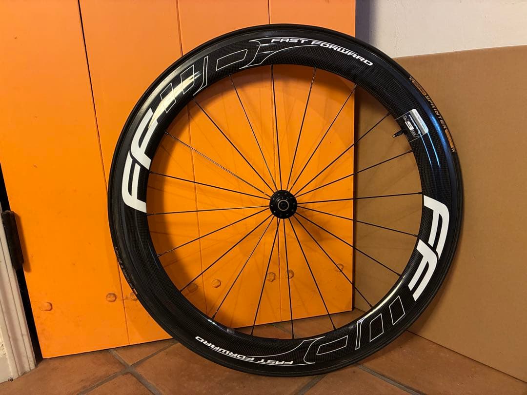 FFWD F6R カーボンホイール　チューブラー