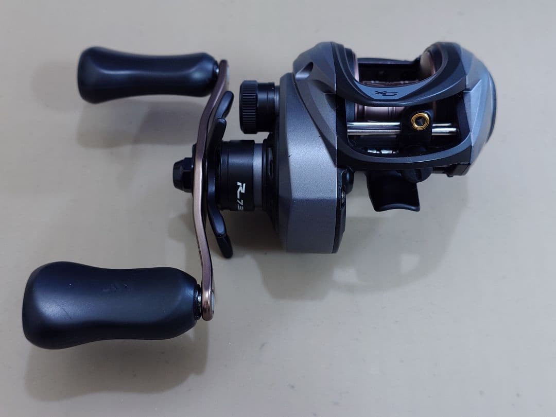 【オーバーホール済】ABUGarcia レボ 5 SX-HS 7.3:1
