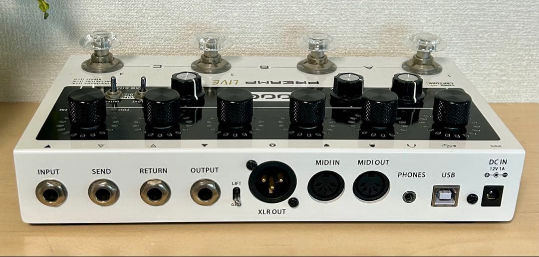 【美品】MOOER PREAMP LIVE ギターエフェクター
