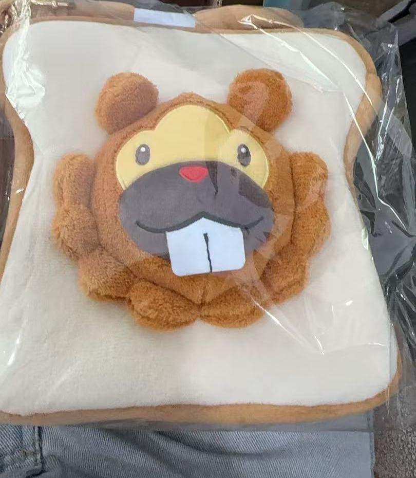 中国ポケモン限定 ビッパ食パン ぬいぐるみ ショルダーバッグ ②