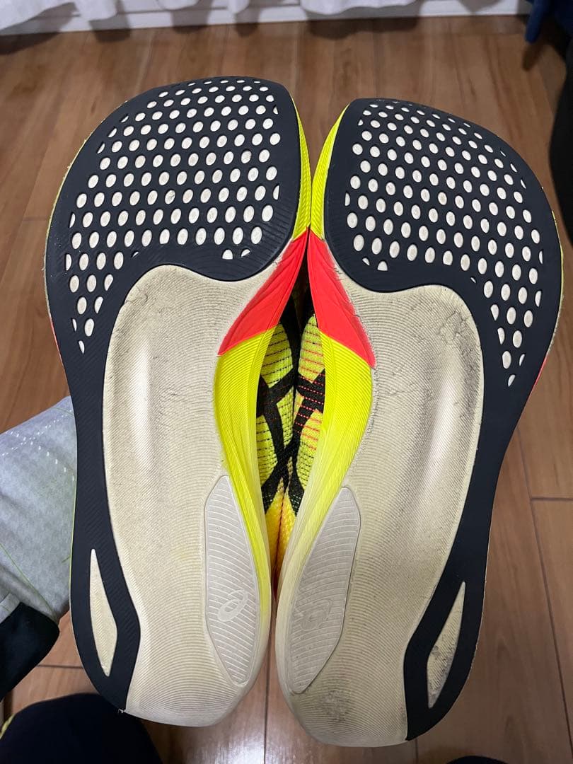 ASICS SPEED EDGE PARISランニングシューズ 28cm