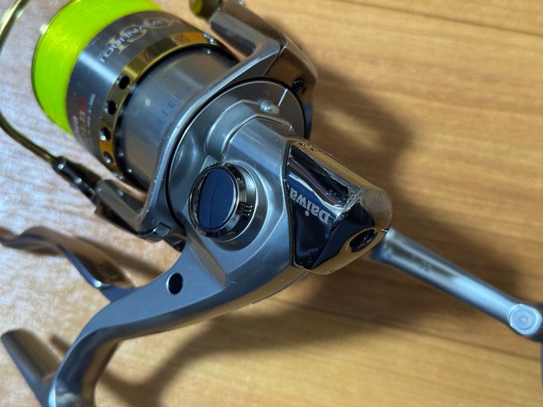 DAIWA ダイワ　03 トーナメント ISO Z 2500 LBD