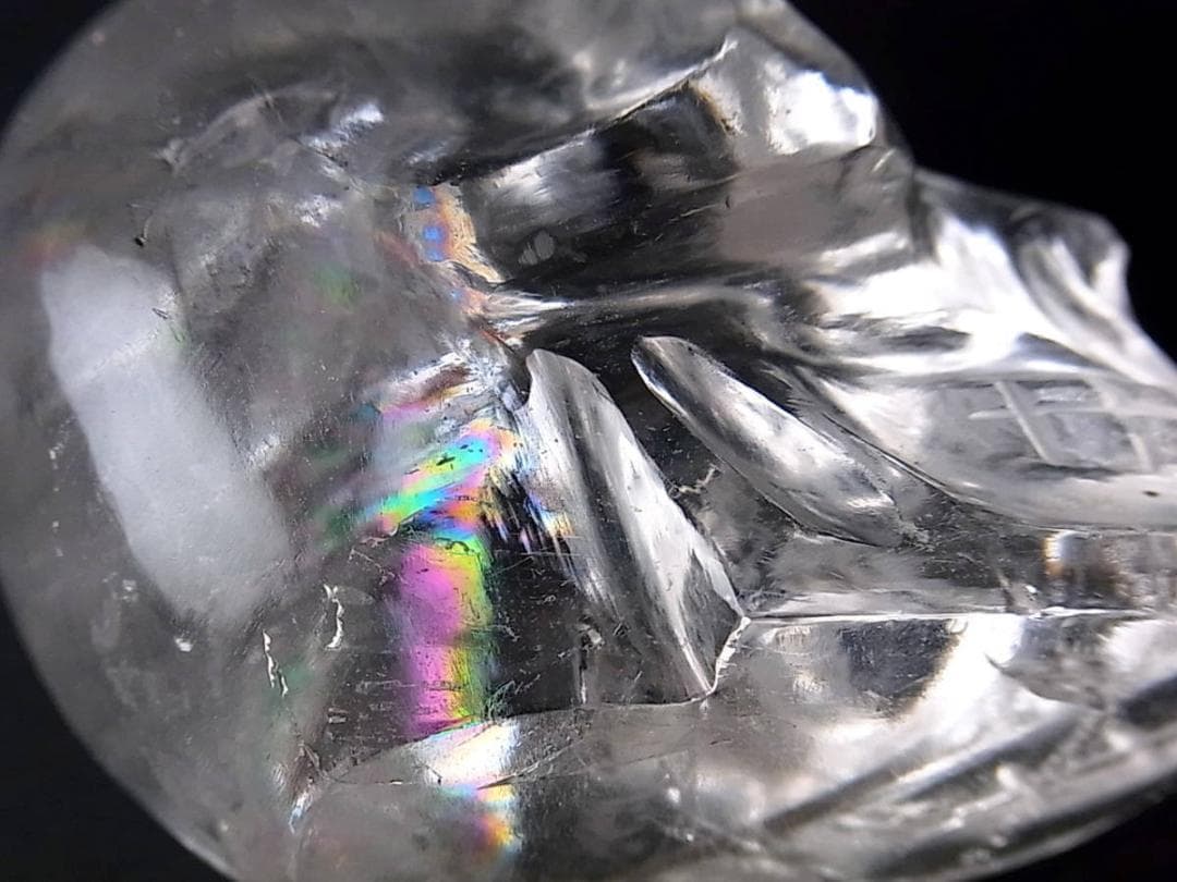 ネパール ヒマラヤ水晶製 虹入り どくろ スカルクォーツ 238g 箱付き