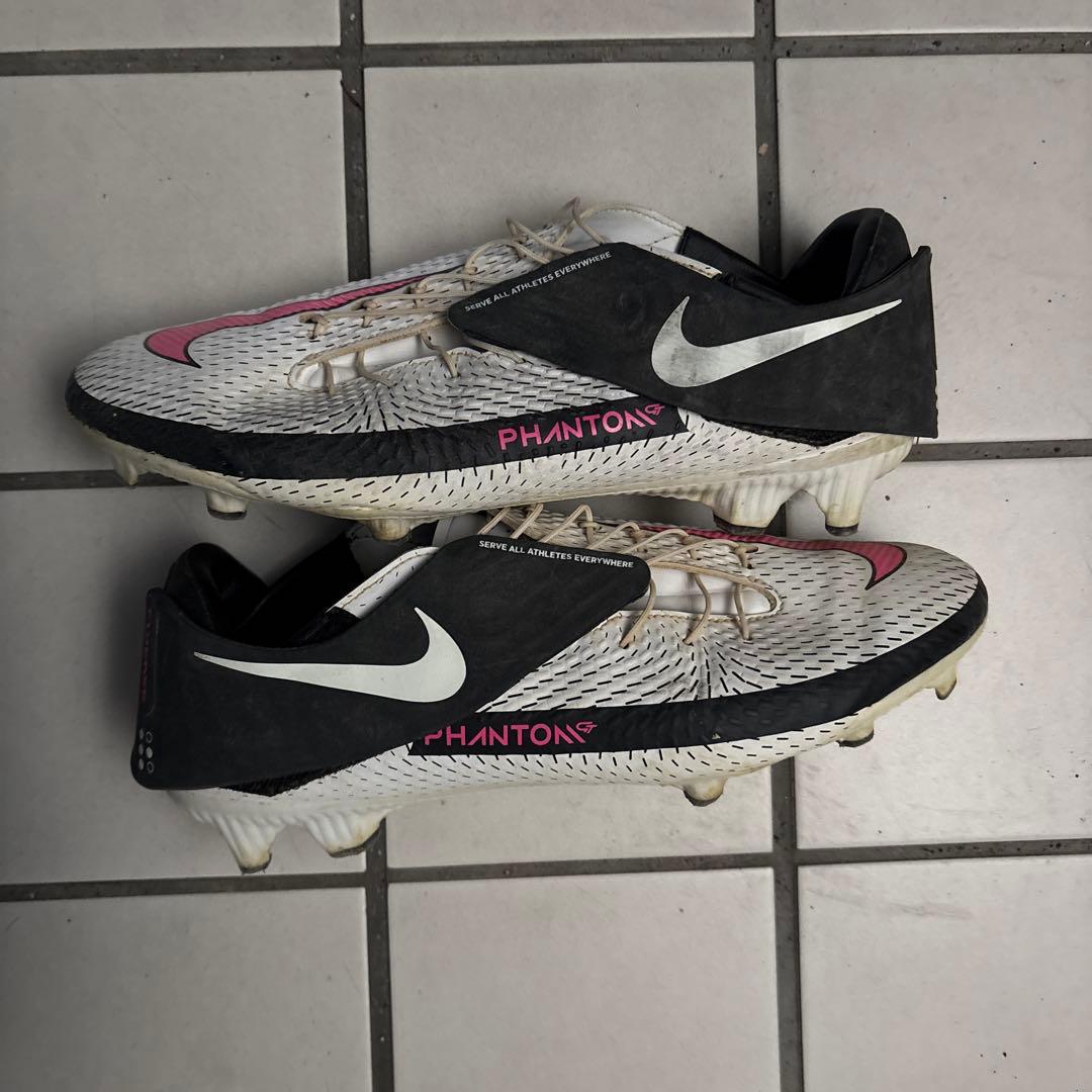 Nike Phantom サッカーシューズ スパイク