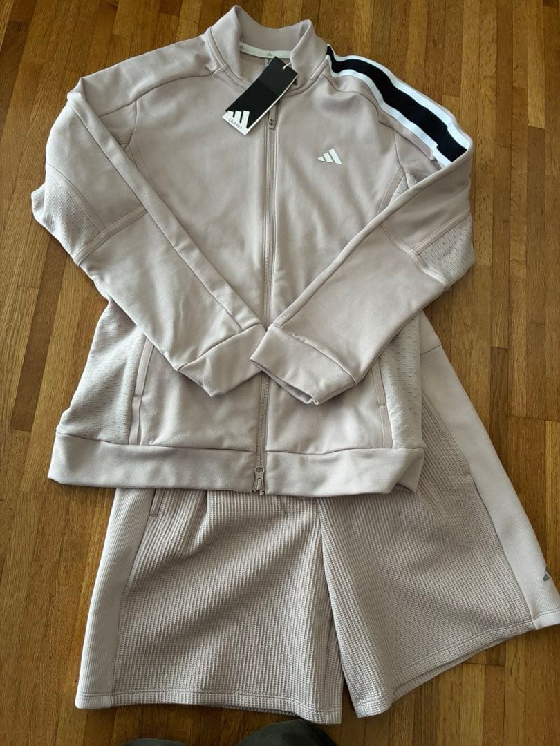 adidas ジャケットとショートパンツセット レディース Mサイズ
