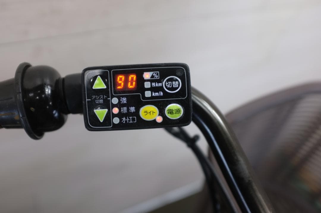 電動自転車BS STEPCRUZ　26インチ　3段8.7Ah（4点灯）充電器あり
