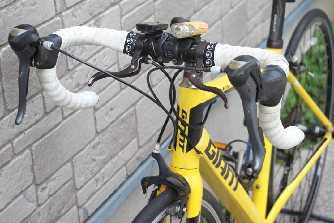 引き取り限定♪人気のGIANT♪DEFY4♪ALUXX♪ロードバイク入門用に♪