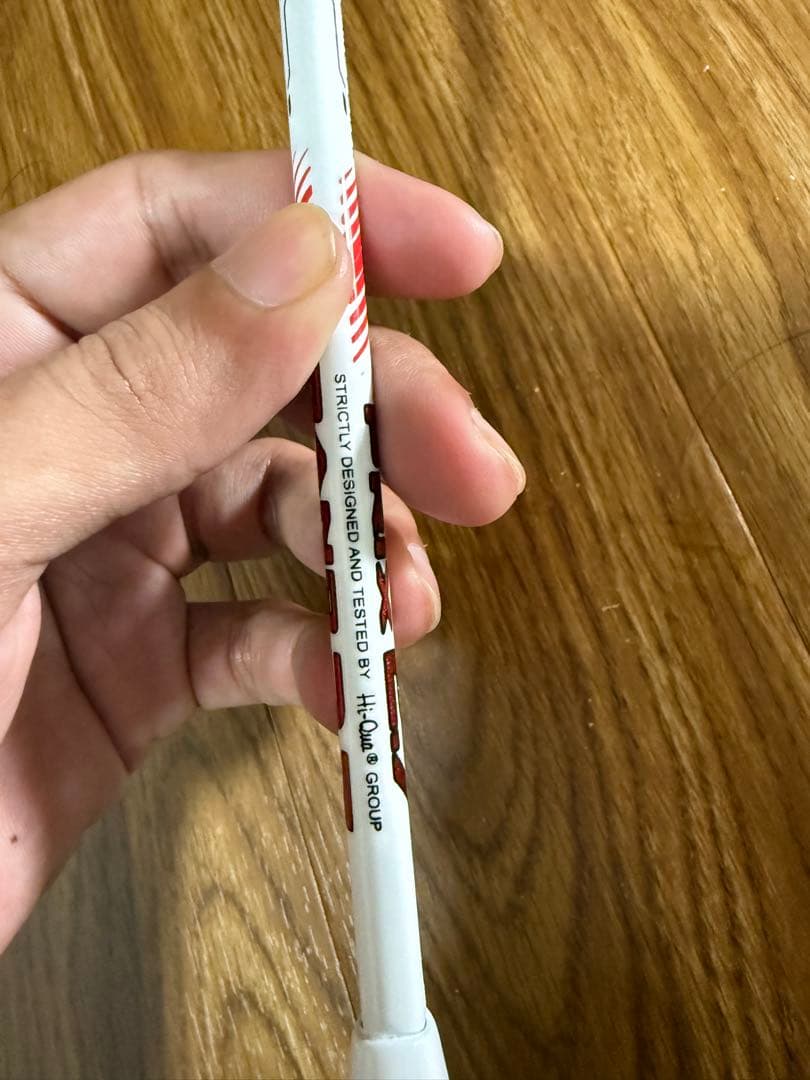Hi-Qua Grand Prix 27 バドミントンラケット 33lbs 美品