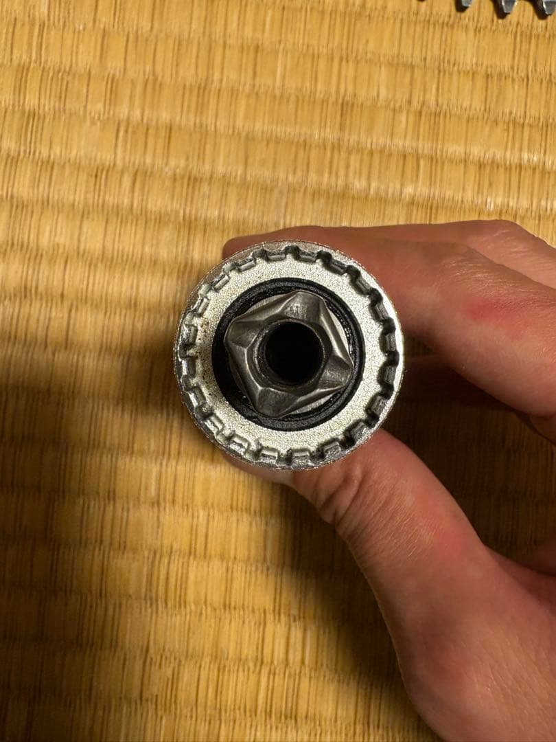 Sugino 75 クランク コグセット