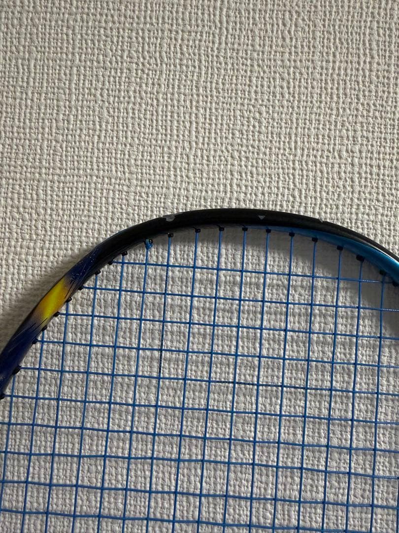 F4ASTROX77 アトロクス77 4U5G バトミントンラケット 廃盤