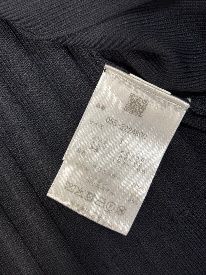 （美品）パーリーゲイツ、モックネック、ニットワンピース、ブラック色、サイズ1