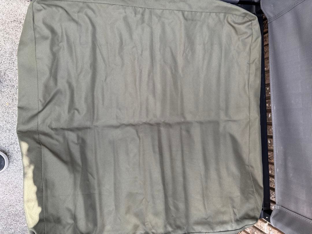 OUTPUT LIFE（アウトプットライフ）　エアグランプソファ2P カーキ