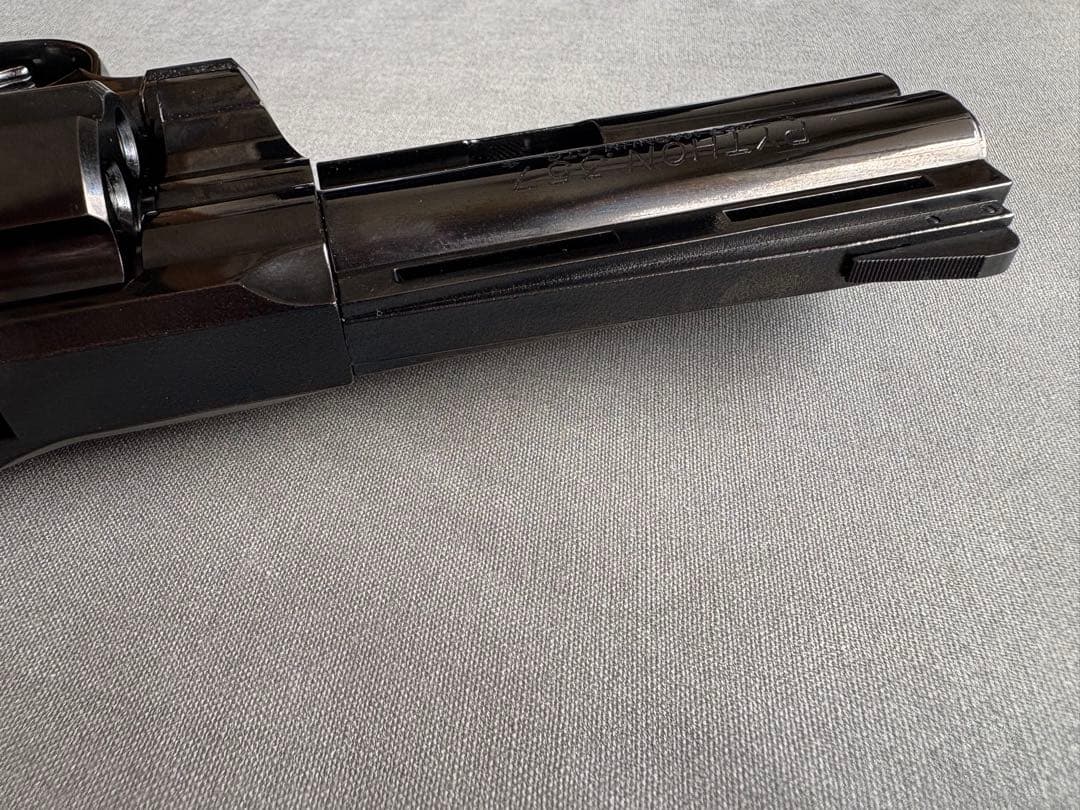 タナカ　コルトパイソン4in ガスガン　スチールフィニッシュ　Rモデル