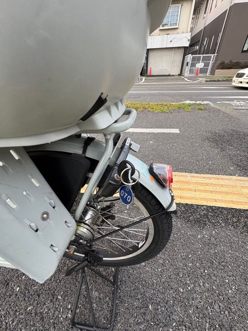 070中古ブリヂストン電動アシスト自転車　8.7Ah 大阪