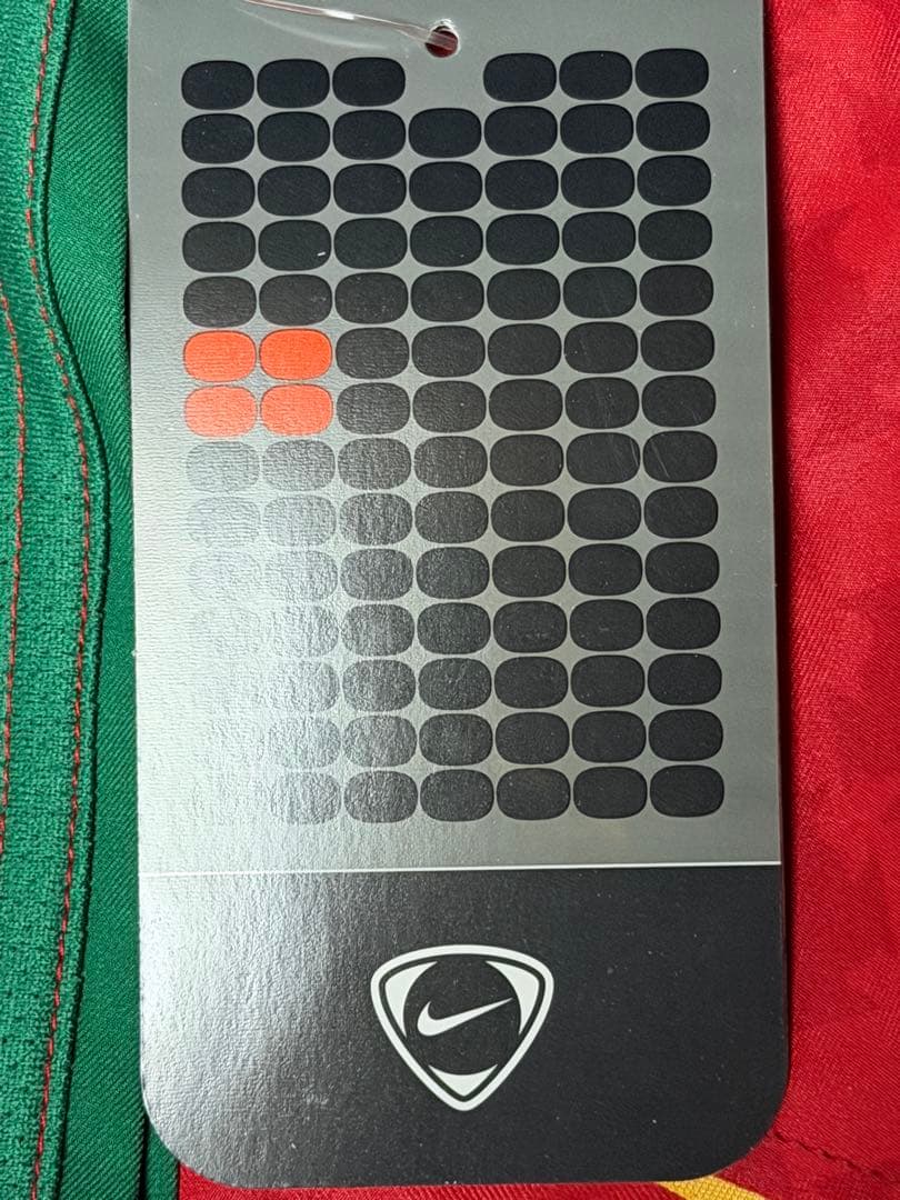 【激レア・新品】ポルトガル代表FIGOユニホームNike製世界限定5,000着