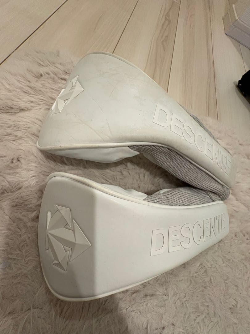 DESCENTE ホワイト キャディバッグ