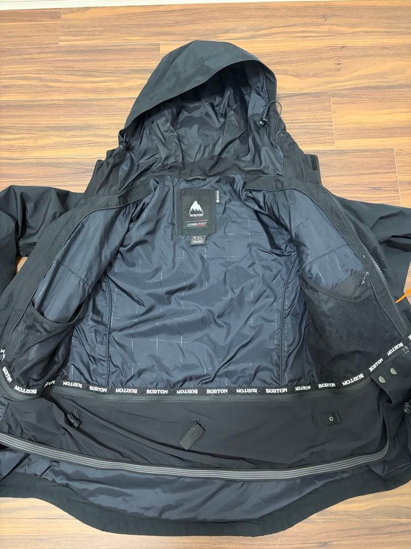 美品 バートン ゴアテックス スノボウェア ジャケット M レディース カイロ